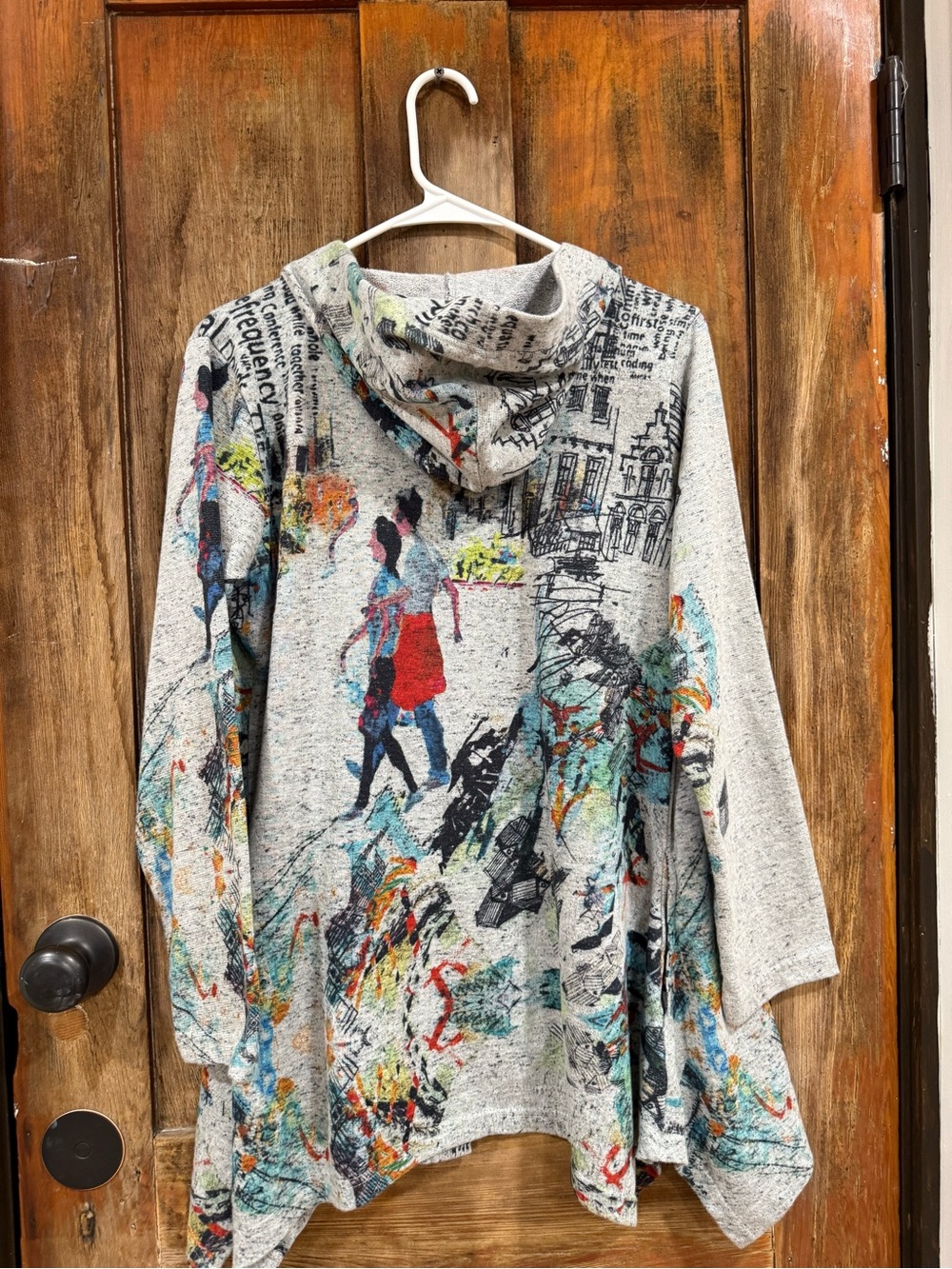 Parsley & Sage Gray Funnel Neck Sweater with Multicolor Print